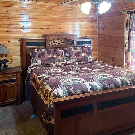 Black Bear Hideaway Cabin Gatlinburg Exterior foto